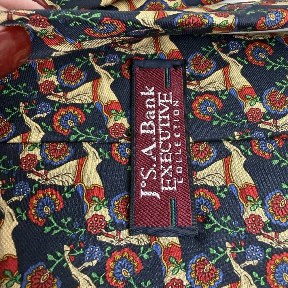 Jos. A. Bank Executive Silk Necktie Navy Red Equestrian Horse Saddle 3 5/8 X 58